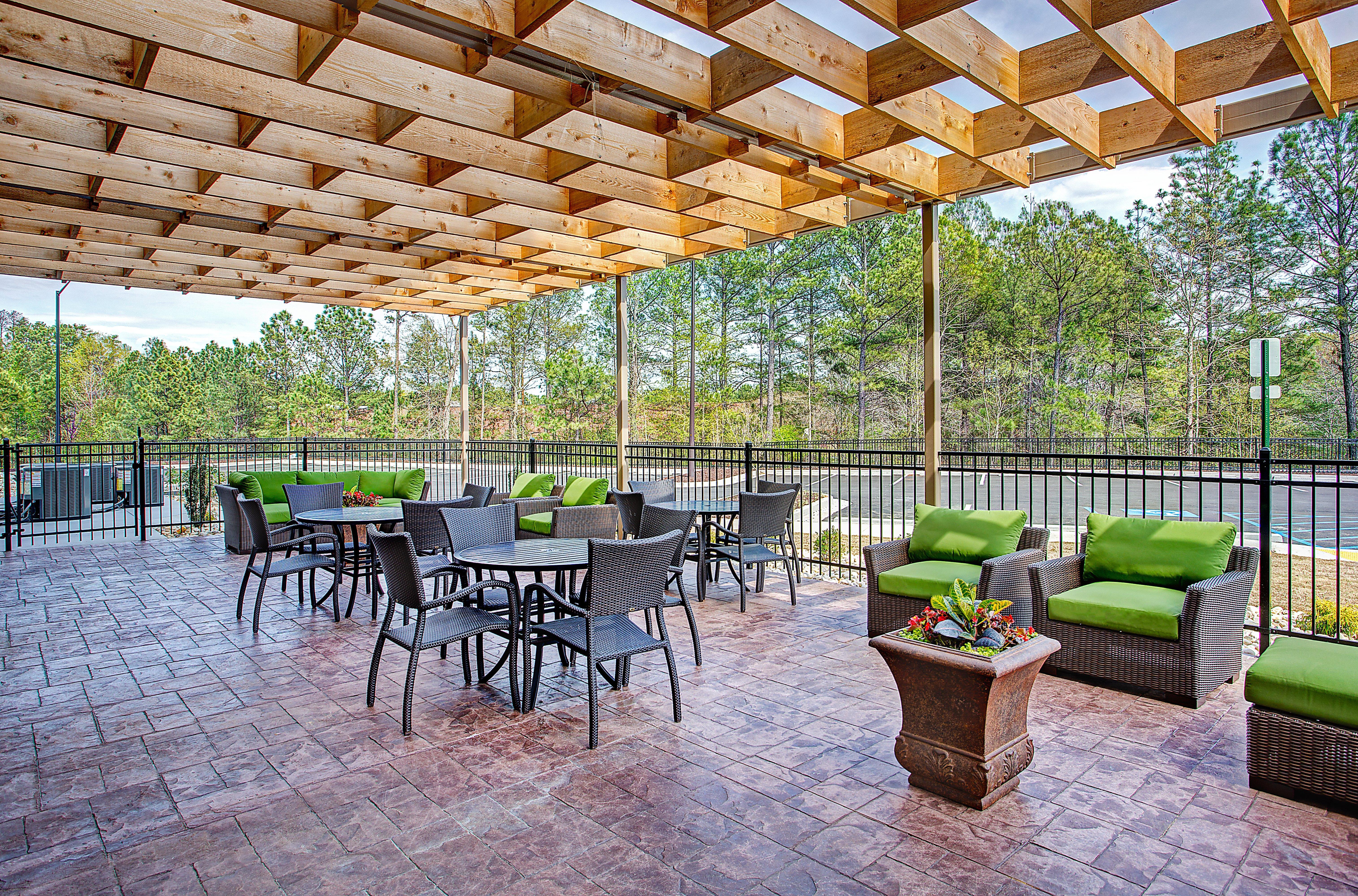 Holiday Inn Express & Suites Covington By Ihg Buitenkant foto