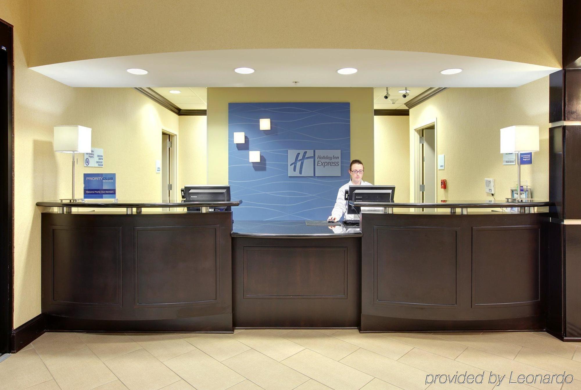 Holiday Inn Express & Suites Covington By Ihg Interieur foto