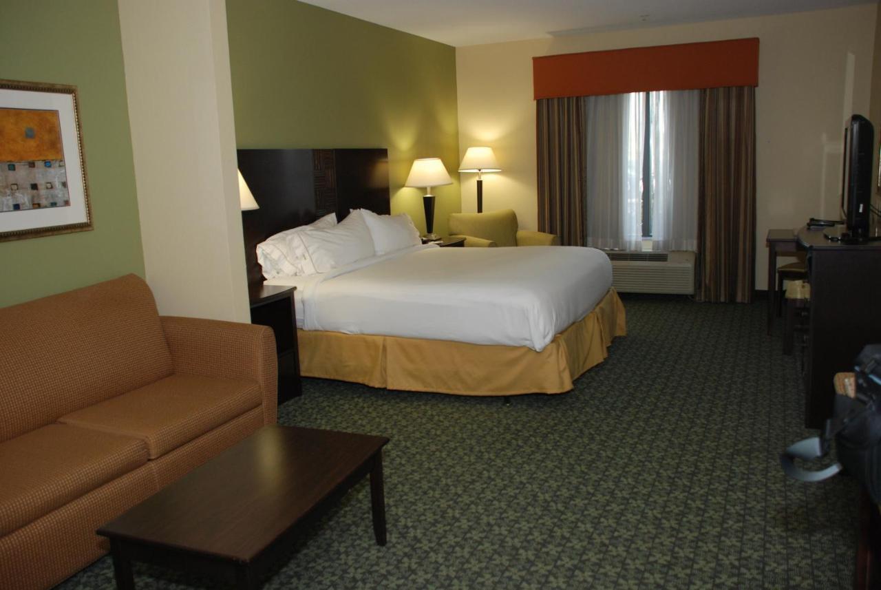 Holiday Inn Express & Suites Covington, An Ihg Hotel Buitenkant foto