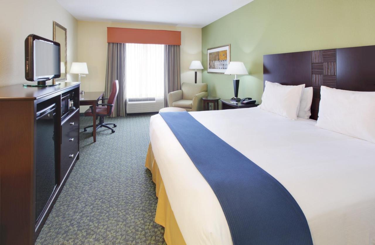 Holiday Inn Express & Suites Covington By Ihg Buitenkant foto